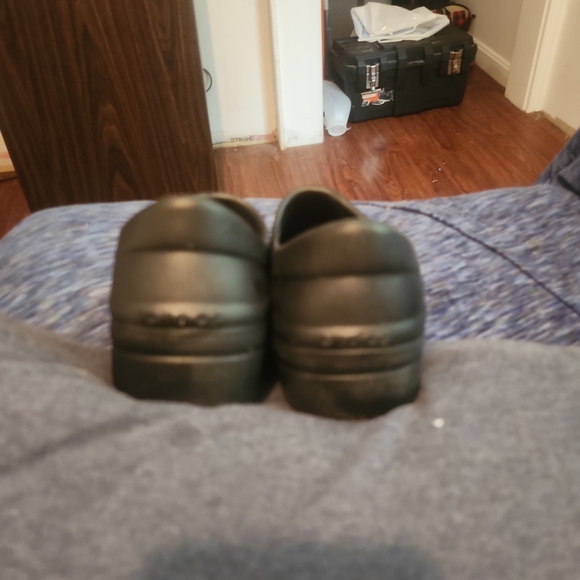 Crocs - Picture 4 of 6